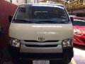 Toyota hiace commuter 2015-2