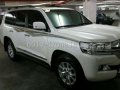 2017 Toyota Landcruiser VX LC200 Local-3