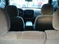 2005 ford escape automatic gas-4