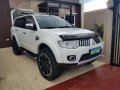 2012 mitsubishi montero gls v-0