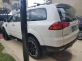 2012 mitsubishi montero gls v-4