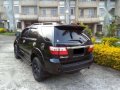 2010 Toyota Fortuner G Diesel Mt-2