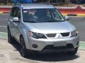 Mitsubishi Outlander 2008 crv hrv sta fe tucson fortuner montero-10