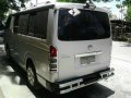 Toyota hiace commuter d4d-5