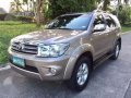Toyota fortuner-1