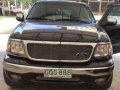 2001 Ford Expedition-2