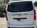 Hyundai Starex (White)-3