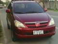 Toyota Innova E all power registered 84 k-2