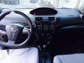 Toyota Vios 1.3 E 2010-6