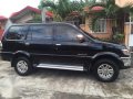 Isuzu sportivo 2010 manual-4