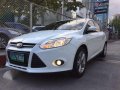 2014 Ford Focus Sedan vs Vios Altis City Civic-2