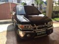 Isuzu sportivo 2010 manual-1