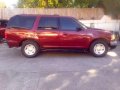 Super Fresh Low Milage 1999 Ford Expedition 4x4-2