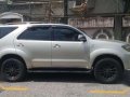 2011 Toyota Fortuner G-2