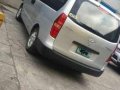Hyundai Grand Starex 2009 Tci Rush sale! manual with 4th row seat!-2