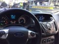 2014 Ford Focus Sedan vs Vios Altis City Civic-8