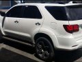 Toyota Fortuner v 2014 2013 2015 4x2 A.T-9