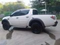 2007 mitsubishi strada 4x4 2016 toyota vios-0