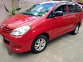 Toyota Innova E MT 2011-1