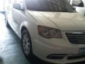 Chrysler Town and Country 2012-1