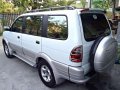 Isuzu Crosswind XUV Manual 2002-3