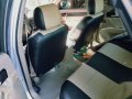 Well maintained chevrolet optra 2005 mt-8