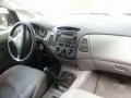 Toyota innova E manaul.diesel-4