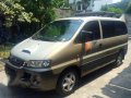 2003 hyundai starex svx local 2002 v 2001 hi ace escapade urvan-0