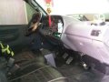 Toyota hiace commuter diesel manual trans-7