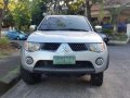 2009 Mitsubishi Strada 3.2 turbo diesel 4 x 4 Automatic-3