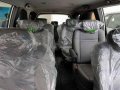 Ssangyong Rodius 9 seaters-6