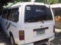nissan urvan escapade 2011model-5