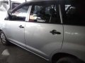 Toyota Innova E diesel AT 2012-2