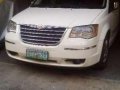 Chrysler town and Country ltd.-0