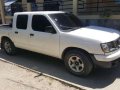 Nissan Frontier 2.7 Diesel pickup-7