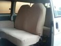 Mitsubishi L300 Versa Van Diesel 05 Model-4