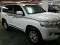 2017 Toyota Land Cruiser VX LC200 Local-3