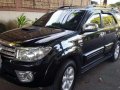 For Sale Toyota Fortuner 2011 AT-9