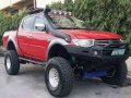 Mitsubishi Strada 3.2L 4x4 4M41 engine l-0