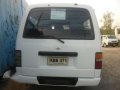 nissan urvan escapade 2002-1