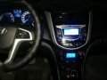 For sale hyundai accent automatic 2011-7