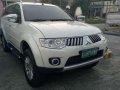 2009 mitsubishi montero automatic-0