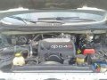 Toyota Innova 2.5G Automatic transmission-2