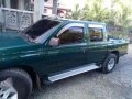 Nissan frontier E 99 pickup-9
