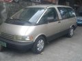 Toyota previa-4