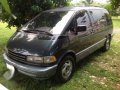 Well maintained Toyota Previa US version-2