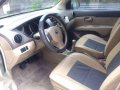 Nissan Grand Livina Elegance 2010 MT-2
