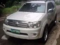 2010 Toyota Fortuner G Diesel AT-6