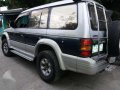 Mitsubishi pajero-2
