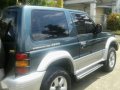 02 Mitsubishi Pajero 4x4-1